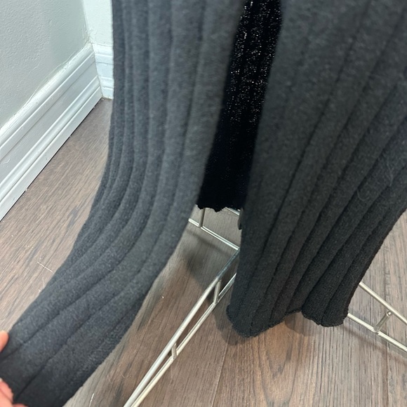 Women's DISSH Rem Black Knit Midi Dress - Picture 8 of 12